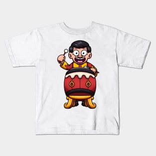 Traditional Chinese Musician Playing The Drum Kids T-Shirt